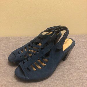 Crofts & Barrow suede heels